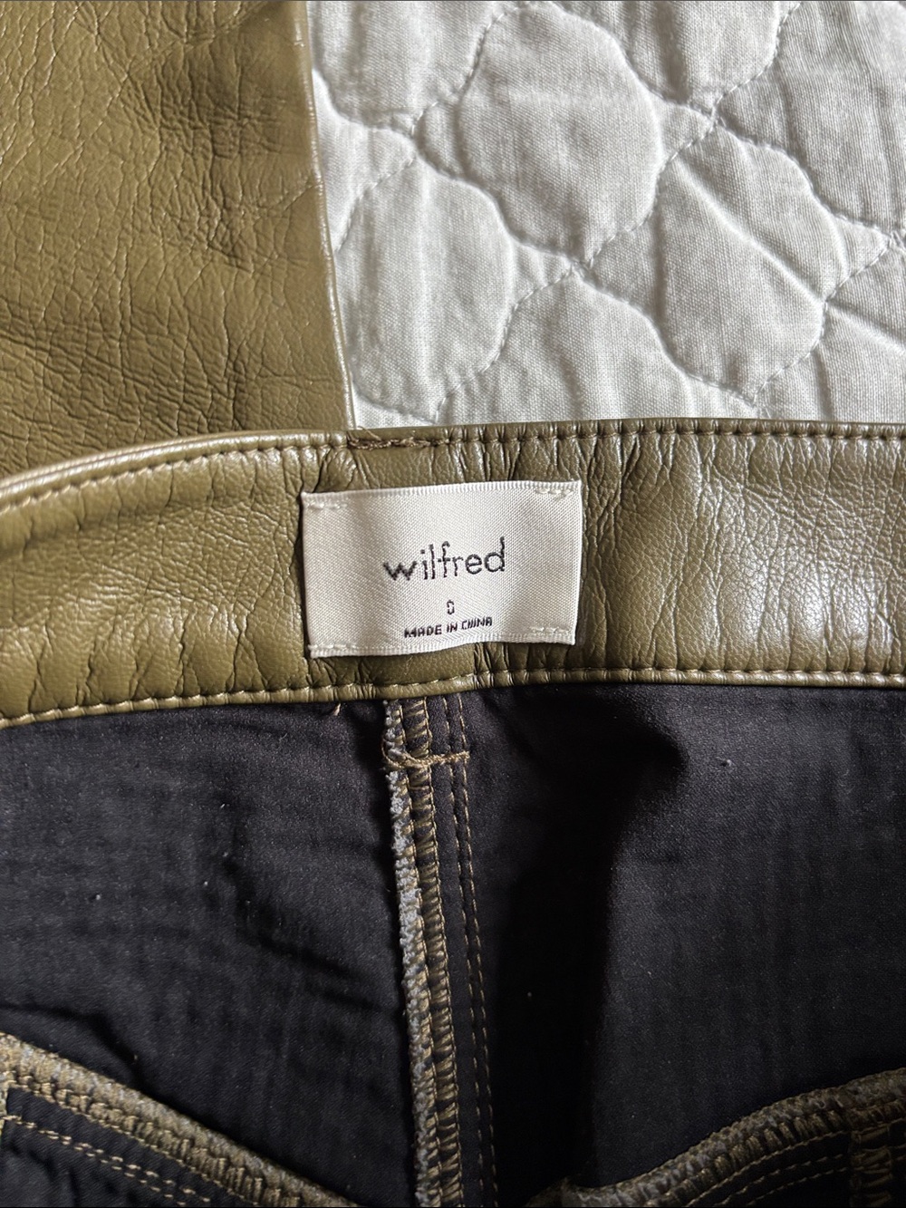 Wilfred Olive Straight-Leg Faux Leather Pants - Picture 3 of 4